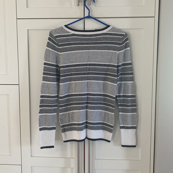 41 Hawthorn Crew Neck Sweater - Picture 7 of 7